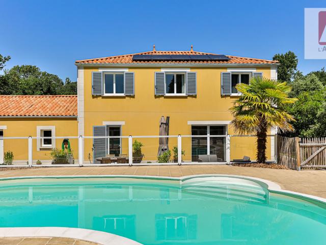 Maison 6 pièces 148 m²