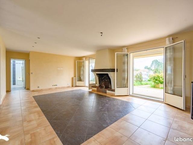 Maison 6 pièces 148 m²