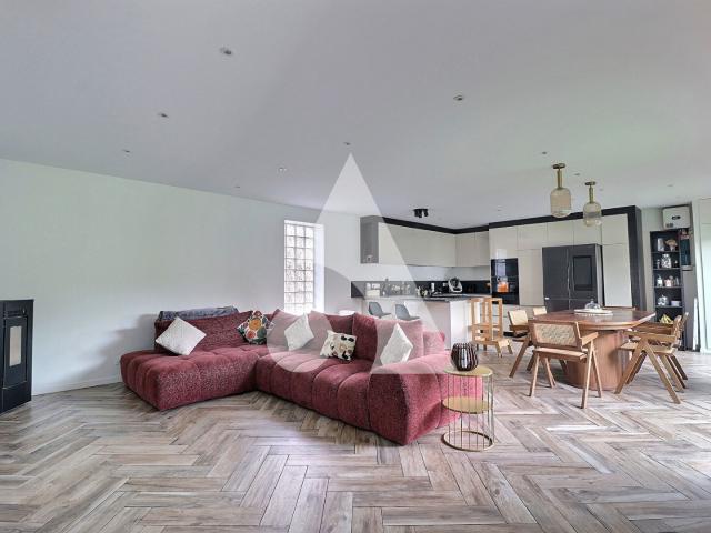 Maison 6 pièces 148 m²
