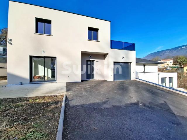 Maison 6 pièces 148 m²