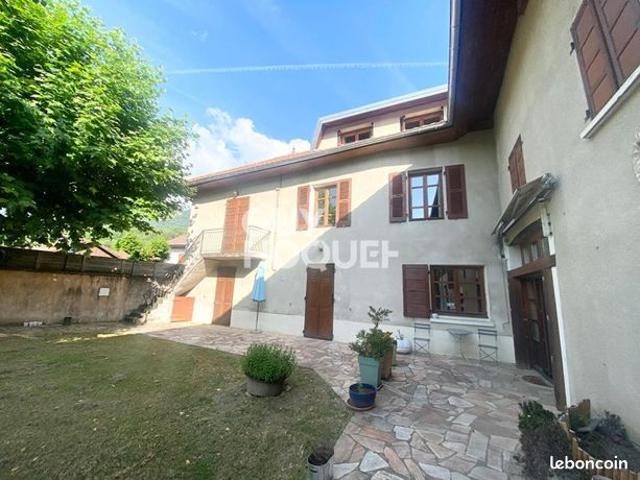 Maison 6 pièces 148 m²