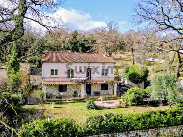 Maison 6 pièces 148 m²