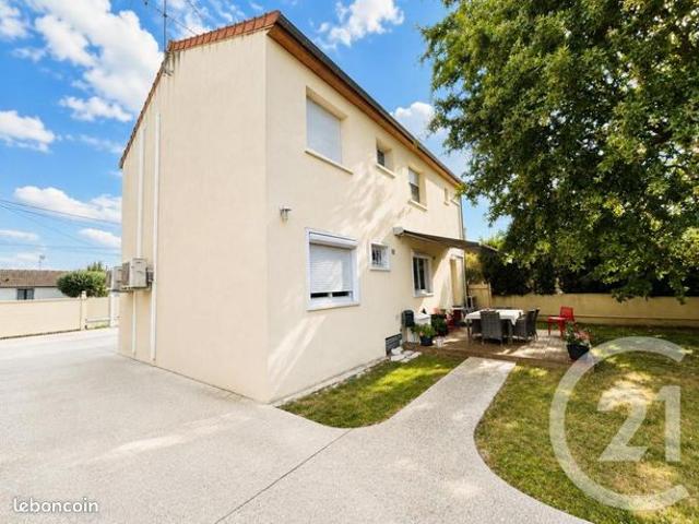 Maison 6 pièces 148 m²