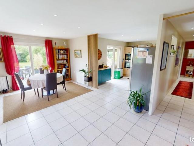 Maison 6 pièces 148 m²