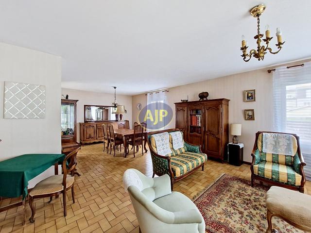 Maison 6 pièces 149 m²