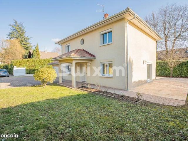 Maison 6 pièces 149 m²