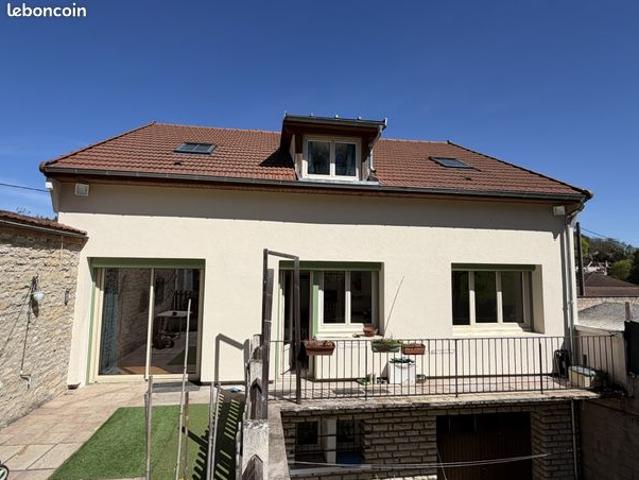 Maison 6 pièces 149 m²