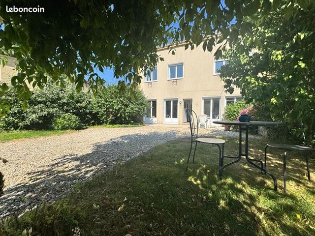 Maison 6 pièces 149 m²