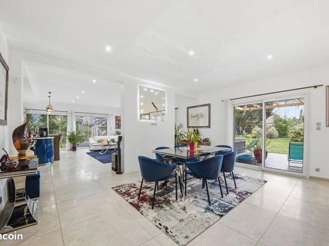 Maison 6 pièces 149 m²