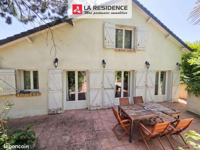 Maison 6 pièces 149 m²
