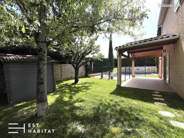Propriété 6 pièces 149 m²