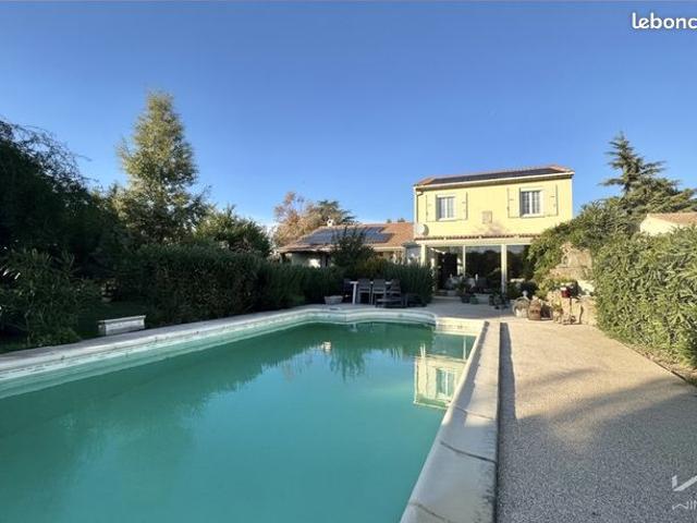 Maison 6 pièces 149 m²