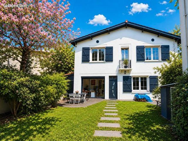 Maison 6 pièces 149 m²