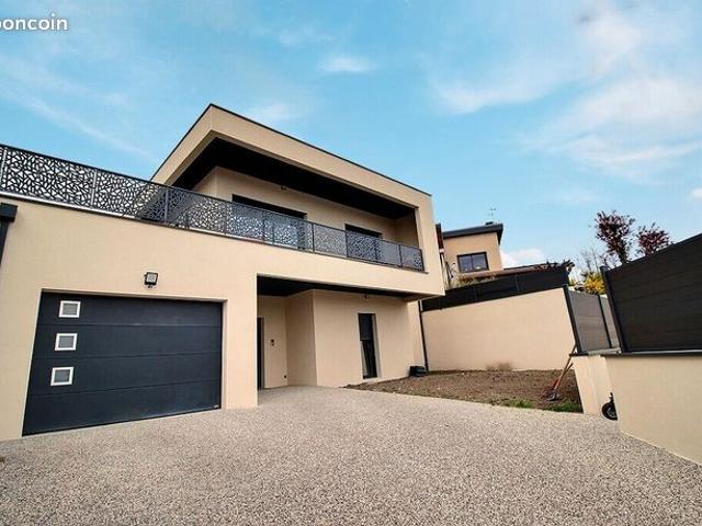 Maison 6 pièces 149 m²