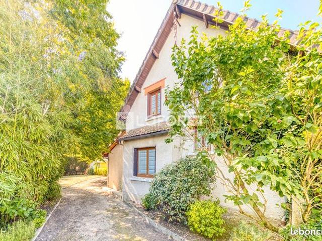 Maison 6 pièces 149 m²