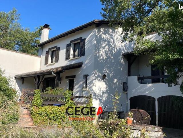Maison 6 pièces 140 m²