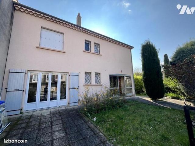 Maison 6 pièces 140 m²
