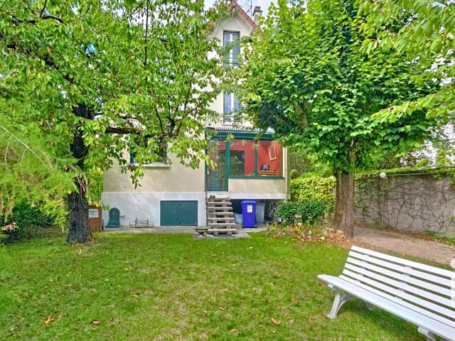 Maison 6 pièces 140 m²