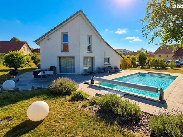 Maison 6 pièces 140 m²