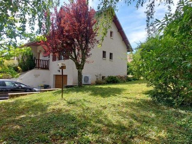 Maison 6 pièces 140 m²