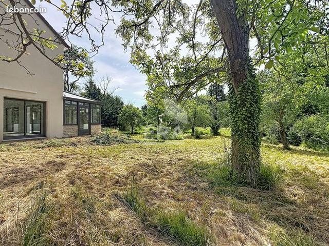 Maison 6 pièces 140 m²