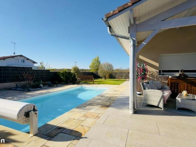 Maison 6 pièces 140 m²