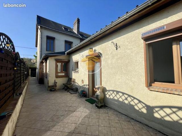 Maison 6 pièces 140 m²