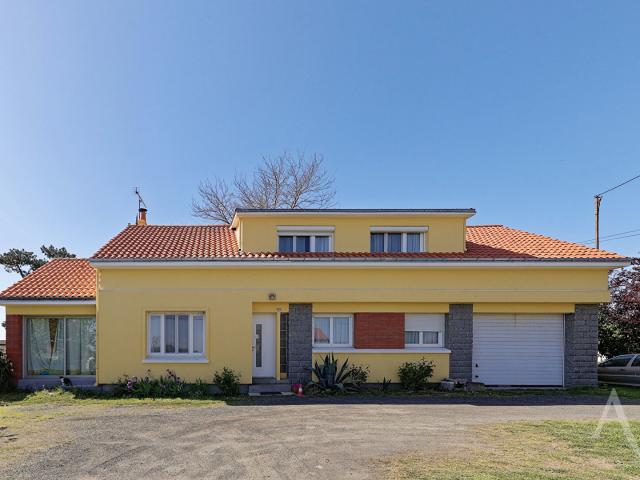 Maison 6 pièces 140 m²