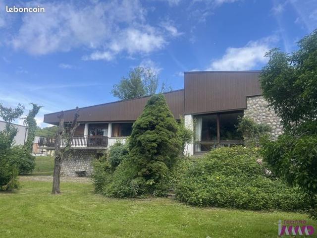 Maison 6 pièces 140 m²