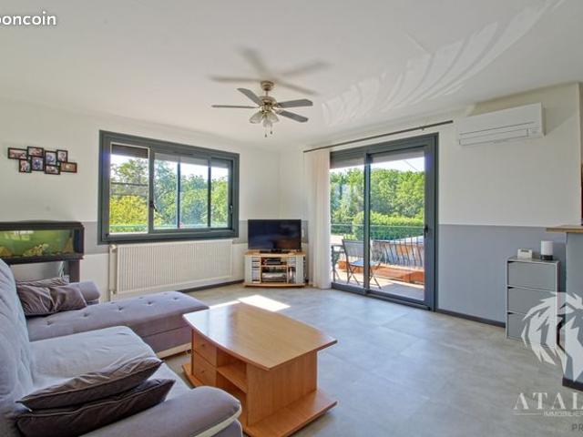 Propriété 6 pièces 140 m²