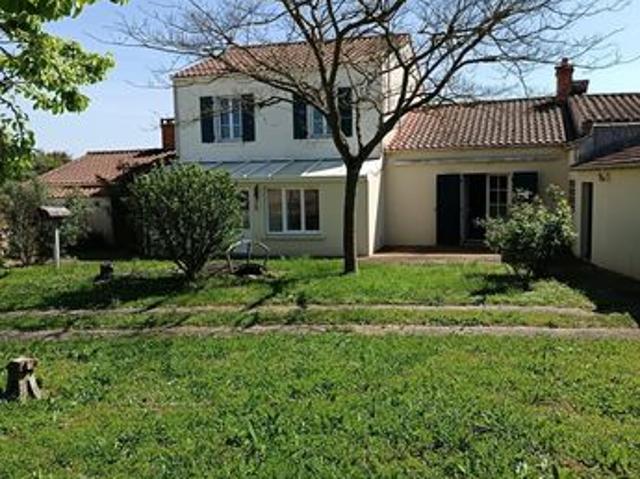 Maison 6 pièces 140 m²