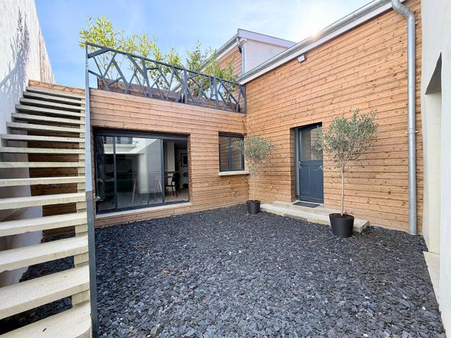 Maison 6 pièces 140 m²