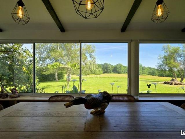 Maison 6 pièces 140 m²