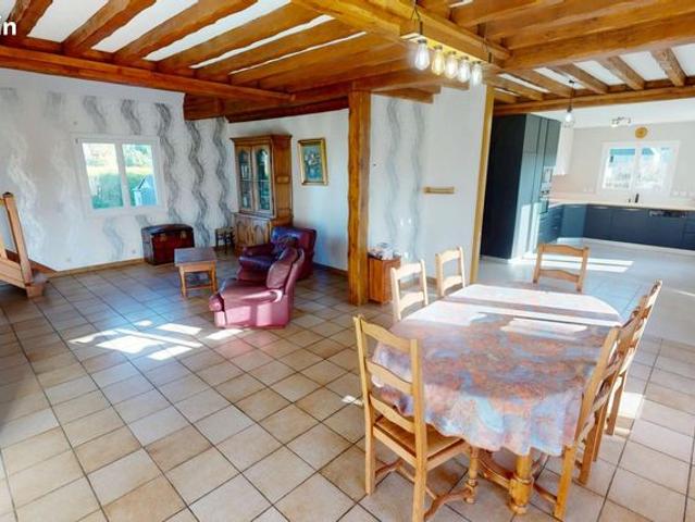 Maison 6 pièces 140 m²