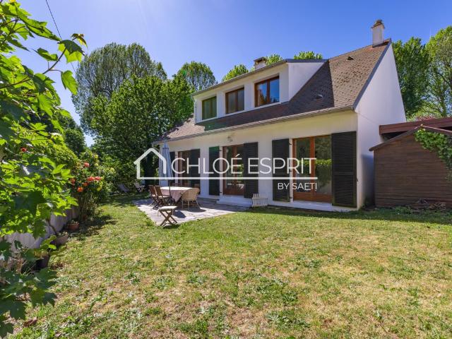 Maison 6 pièces 140 m²