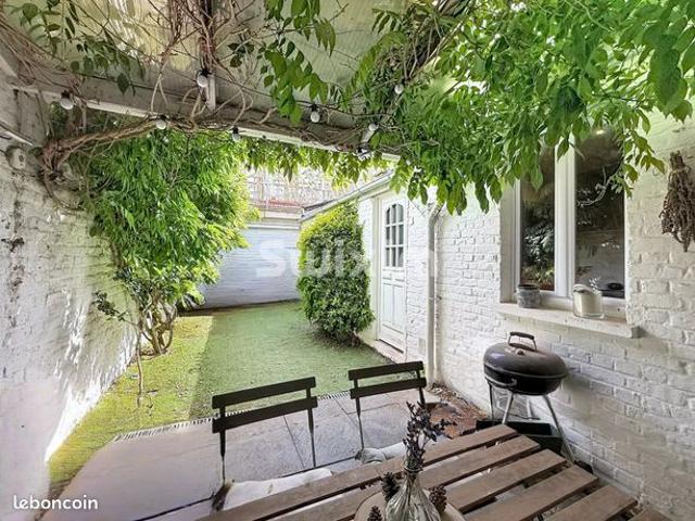 Maison 6 pièces 140 m²