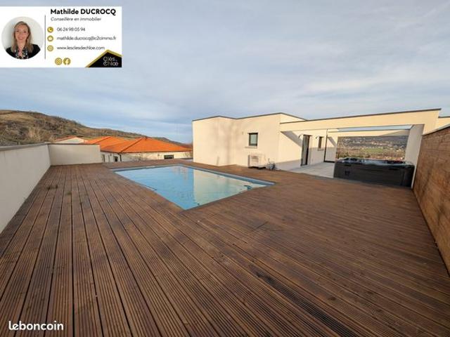 Maison 6 pièces 140 m²