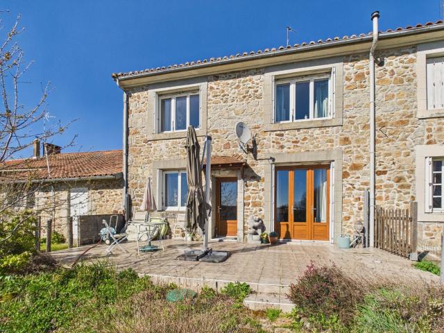 Maison 6 pièces 140 m²
