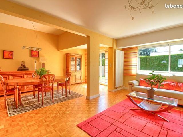 Maison 6 pièces 140 m²