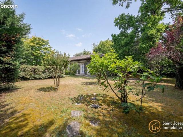 Maison 6 pièces 140 m²