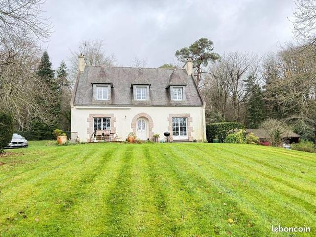 Maison 6 pièces 140 m²
