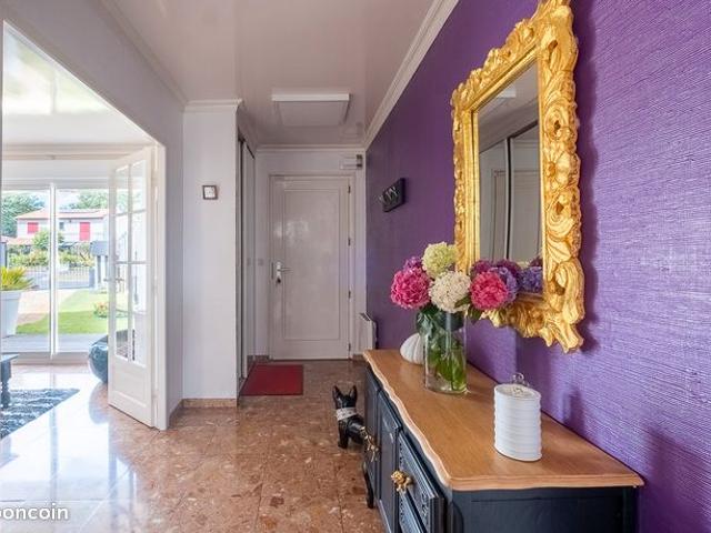 Maison 6 pièces 140 m²