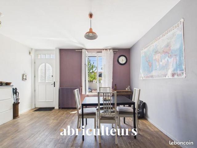 Maison 6 pièces 140 m²