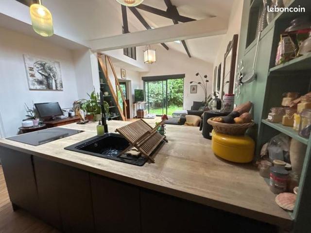 Maison 6 pièces 140 m²