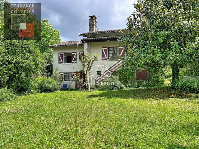 Maison 6 pièces 140 m²