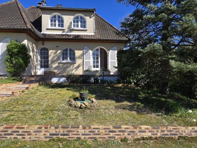 Maison 6 pièces 140 m²