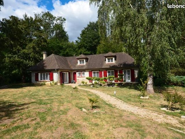 Maison 6 pièces 140 m²