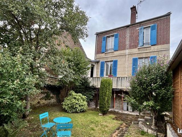 Maison 6 pièces 140 m²