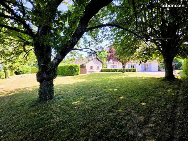 Maison 6 pièces 140 m²