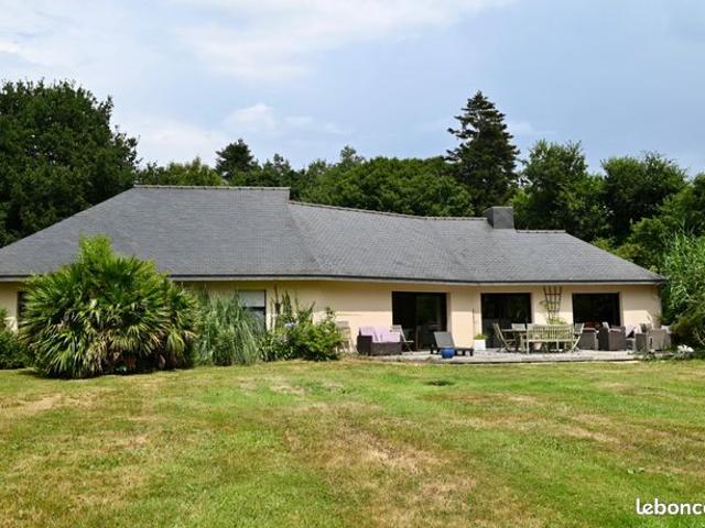 Maison 6 pièces 140 m²
